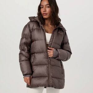 NWT Vuori Vail Coordinate Long Down Jacket Coat * Huckleberry Brown * Medium